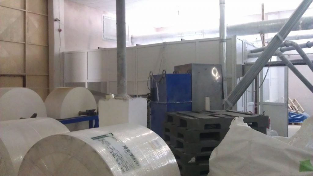 Hes baby diaper machine